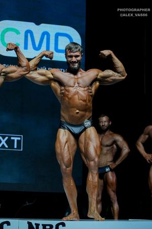 CLASSIC PHYSIQUE НОВИЧКИ